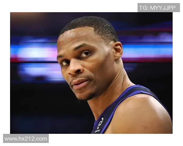 仅打1个赛季却成重建教父!威少才是火箭兴起的“暗地功臣” 仅打1个赛季却成重建教父!威少才是火箭兴起的“暗地功臣”