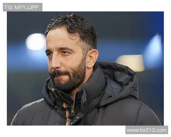 应战主帅! 电讯报：曼联青训小将社媒质疑阿莫林，这不是适宜做法